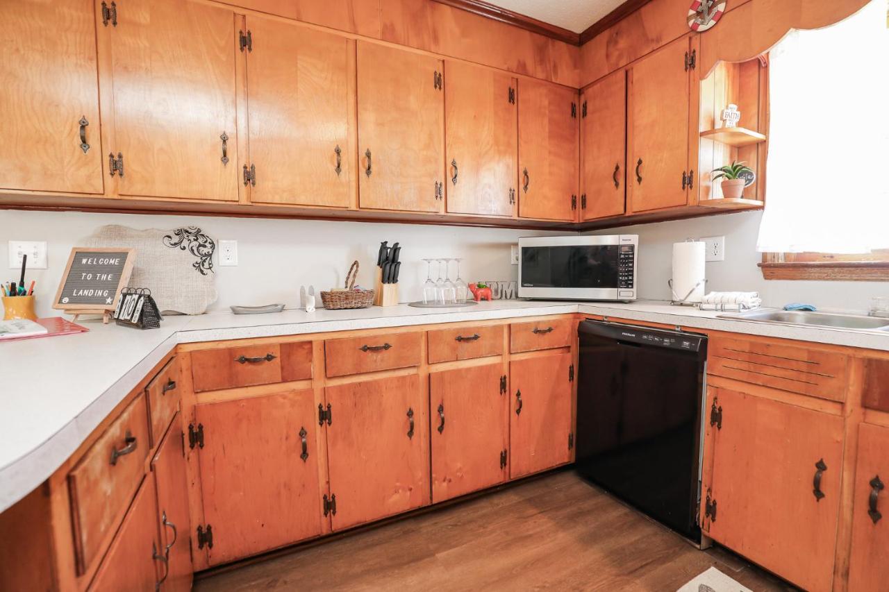 Sneads Ferry Spacious Home With Waterfront View-Welcome Pets מראה חיצוני תמונה
