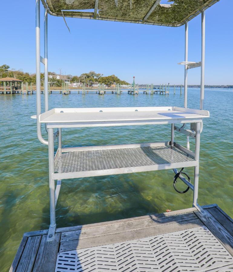 Sneads Ferry Spacious Home With Waterfront View-Welcome Pets מראה חיצוני תמונה