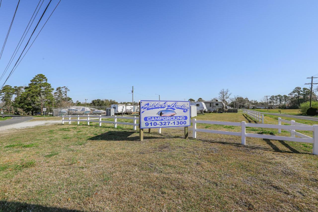 Sneads Ferry Spacious Home With Waterfront View-Welcome Pets מראה חיצוני תמונה